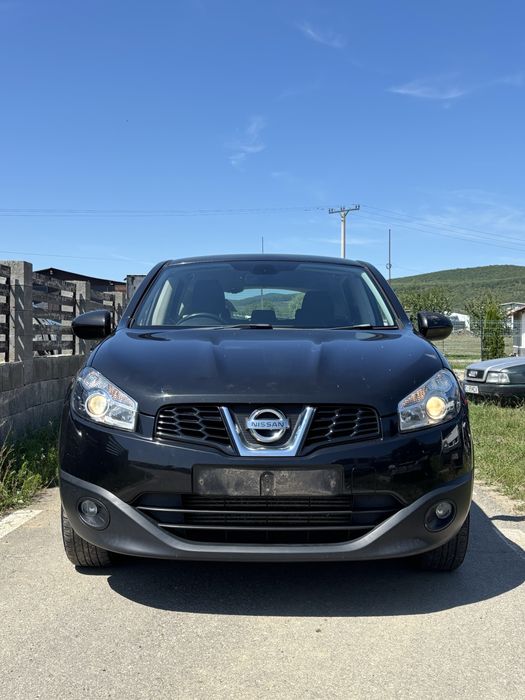 Dezmembrez Nissan Qashqai 1.5 dci 110 cp FCSJ10