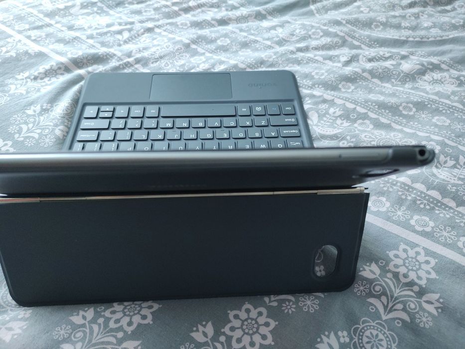 Tableta VONINO puțin folosită