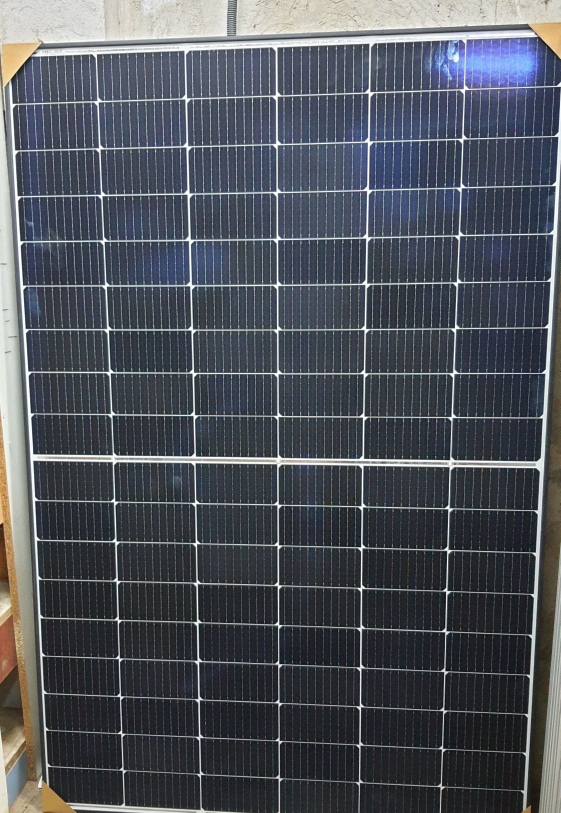 Panouri fotovoltaice solare Solarpro 410w și Canadian Solar 545w