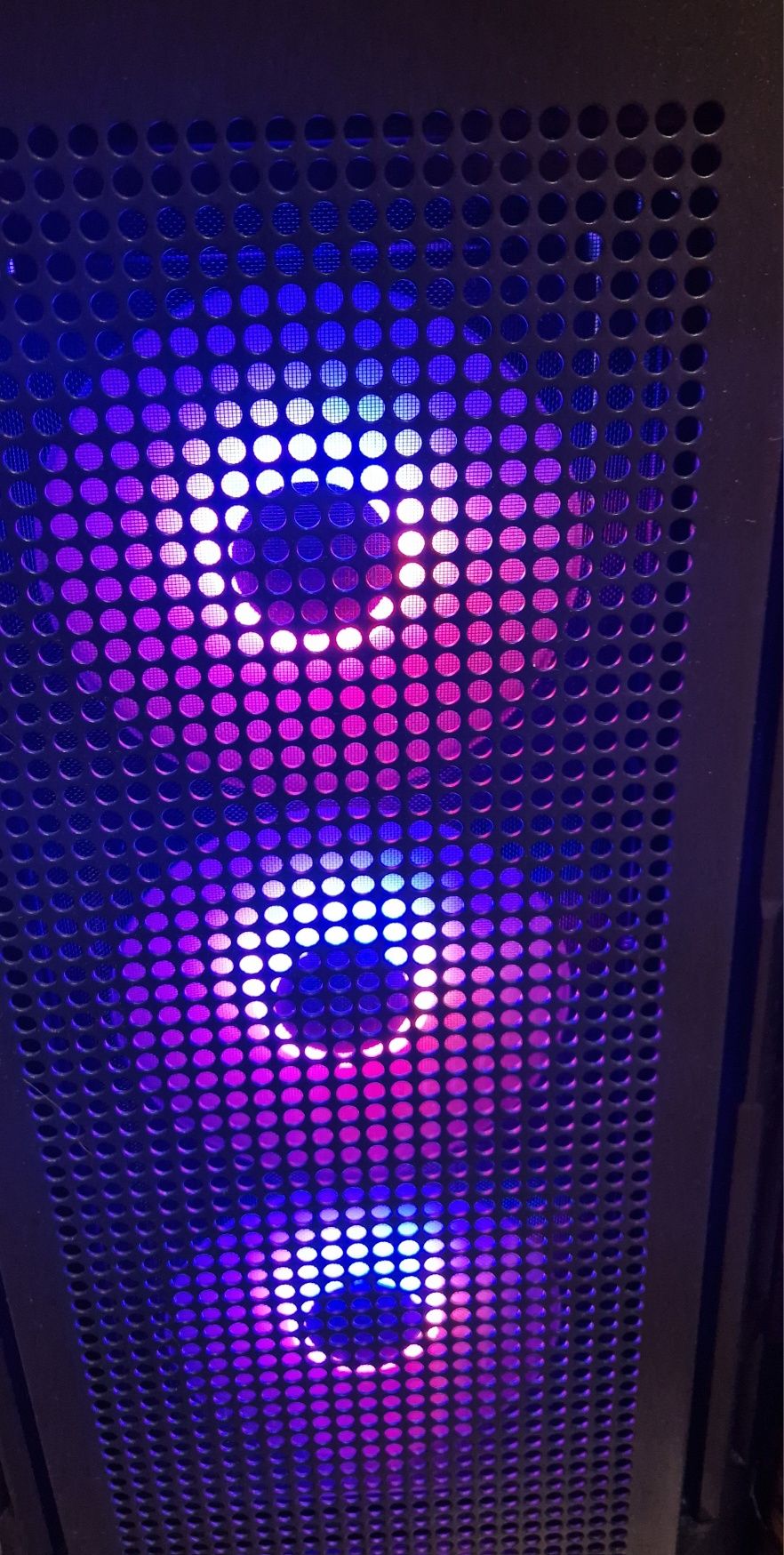 геймърски компютър 10 core i9 rtx 2080 32gb ARGB