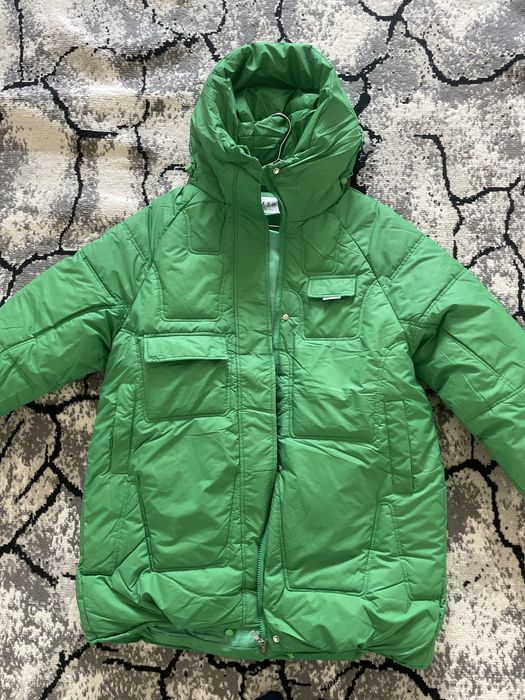 Ayollar kurtkasi 150 ming