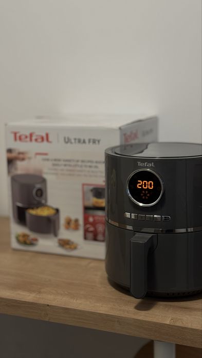 Friteuza cu aer cald TEFAL Easy Fry Ultra, neagra