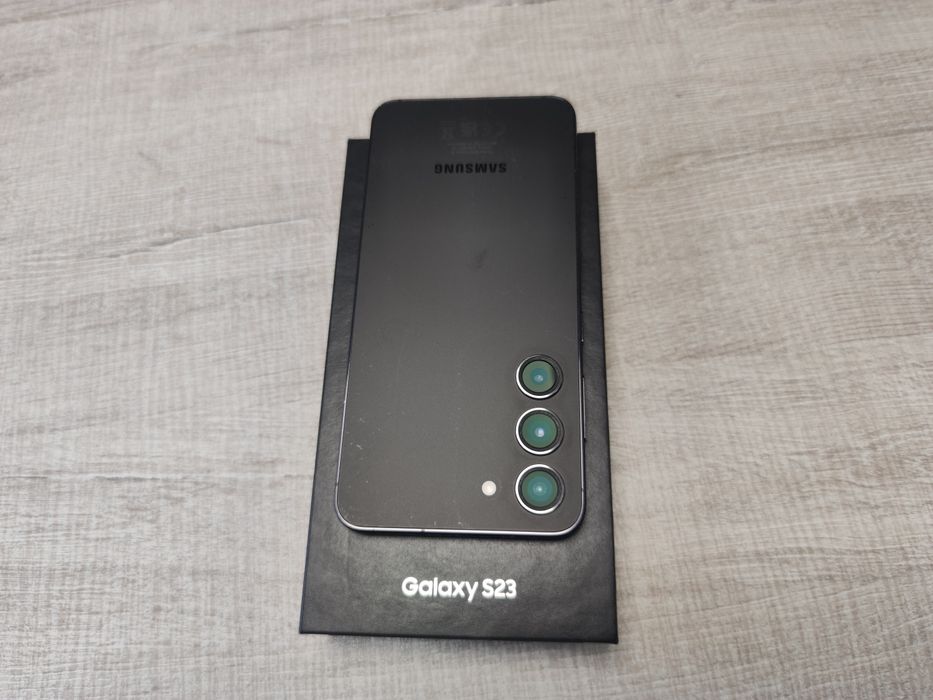 Samsung s23 256GB 8GB Black Като нов!