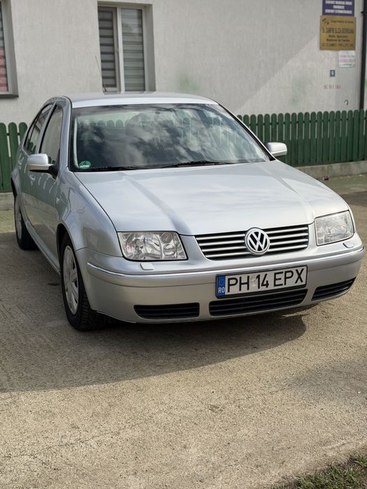 Volkswagen Bora 1.6 benzina