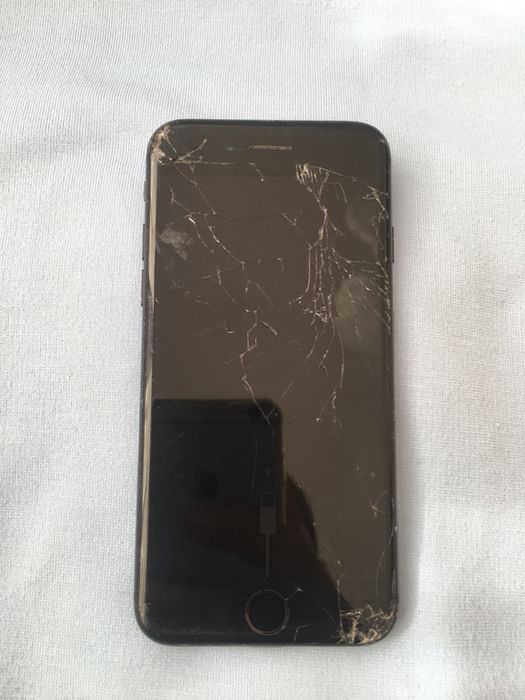 Iph.7 la 100lei. Iph.7 cu 128gb