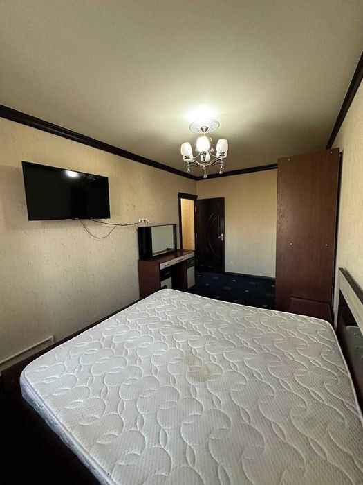 продаётся квартира Юнусабад13 5 ком отличная локация балкон 2х6