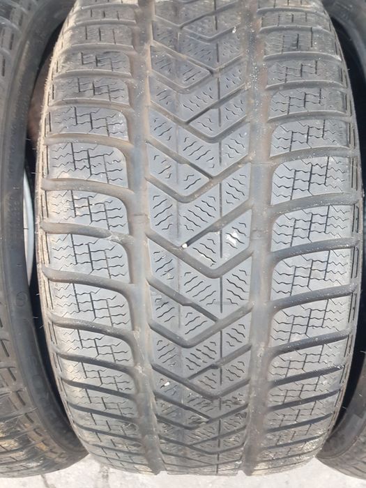 Гуми зимни-20цола-255/30-1бр.-170лв."PIRELLI "