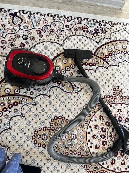 Пылесос самсунг очень хорошо работает