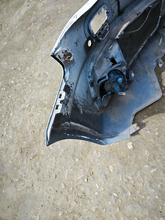 Предна S-line Броня Audi A4 b8 8K оригинална оборудваа бяла броня Ауди