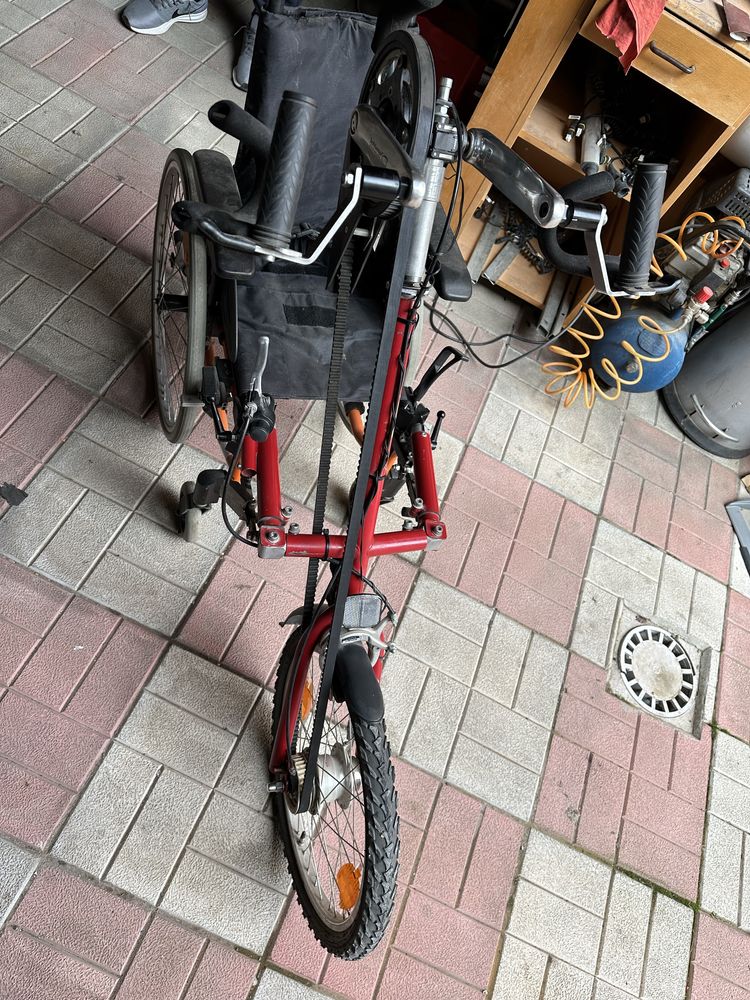 Bicicleta pt scaun rulant handicap batrani sau dizabilitati