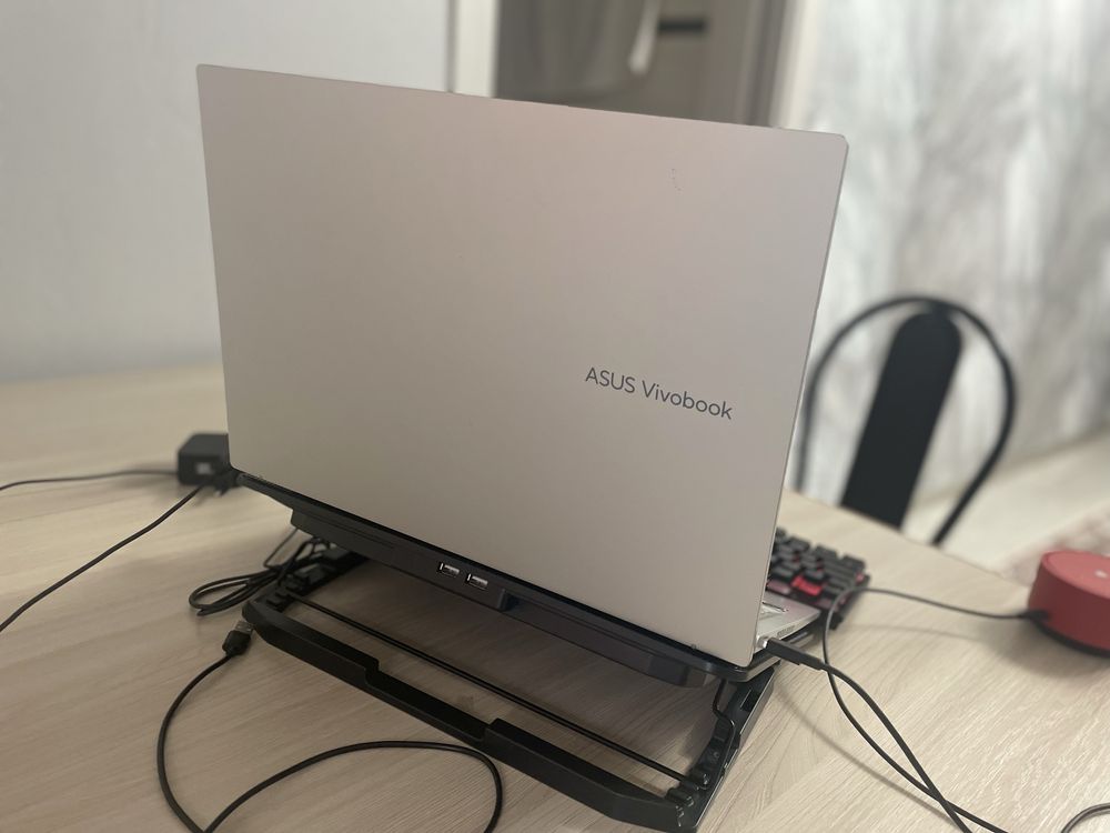 Asus vivobook M1603QA