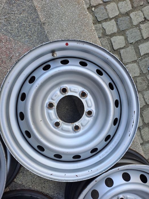 Исузу  D-Max Нисан Терано 2Мазда BT-50 6×139.7 Ет 33 7 J  100.1 ц.отво