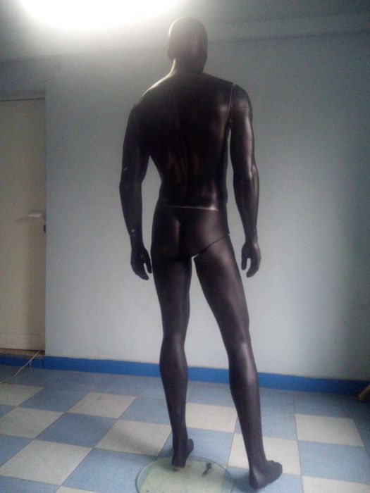 цял манекен мъжки фибропласт