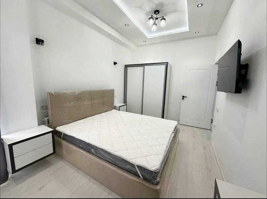 3/4/9/ Grand Mir Hotel/ Мирабадский рынок/ Капитал Банк