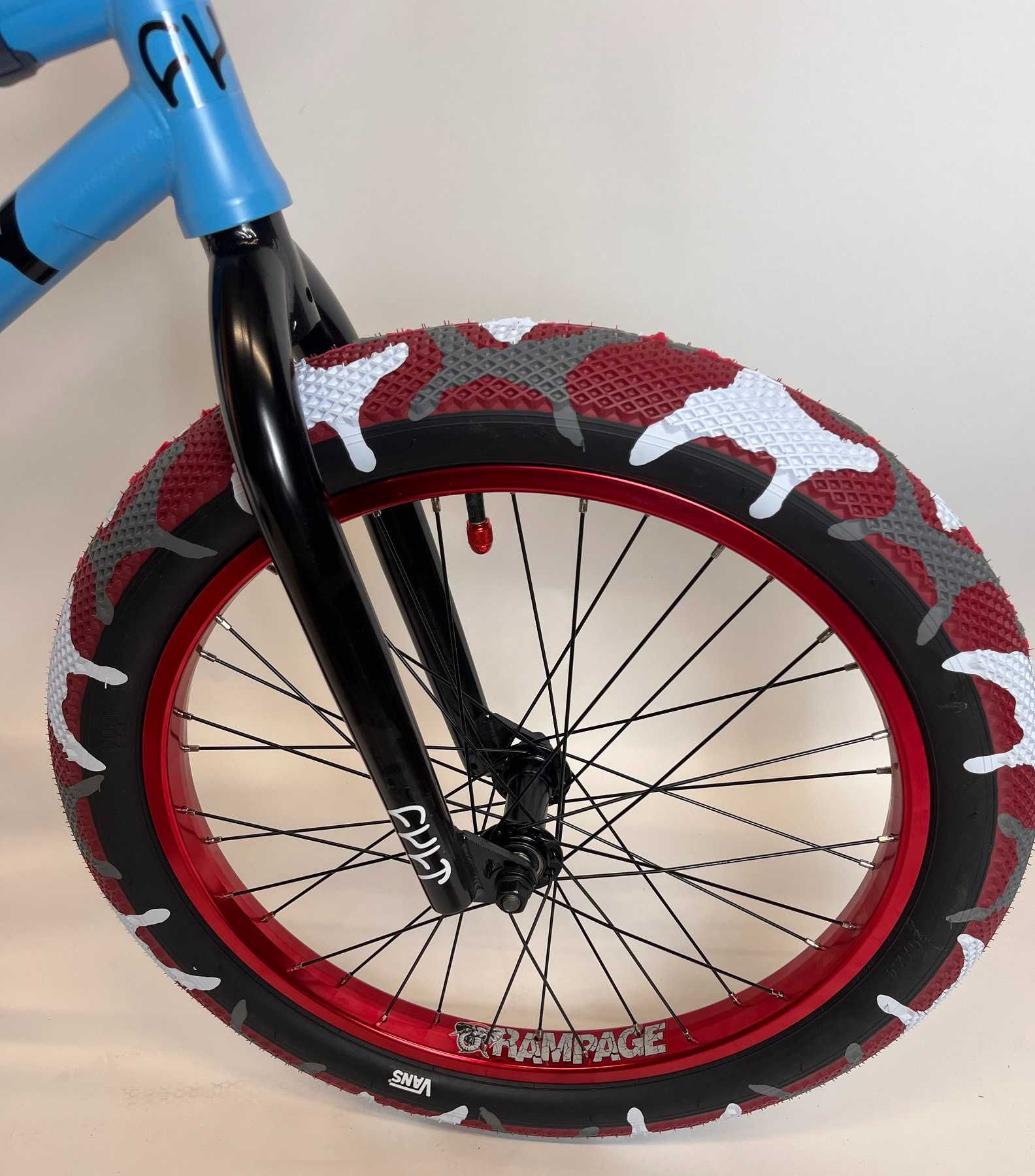 НОВИ BMX 20" CULT GATEWAY BLUE n RED БМХ колело 20 цола велосипед