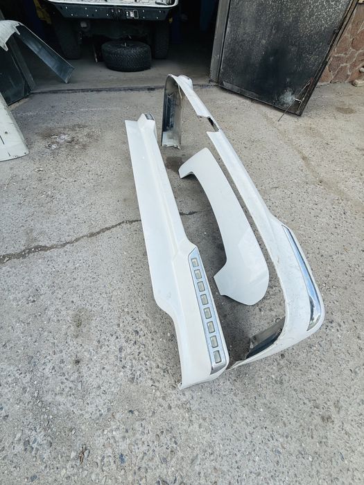 Обвес на Ланд крузер 200