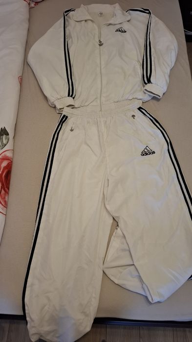Set bluza si pantaloni Adidas original
