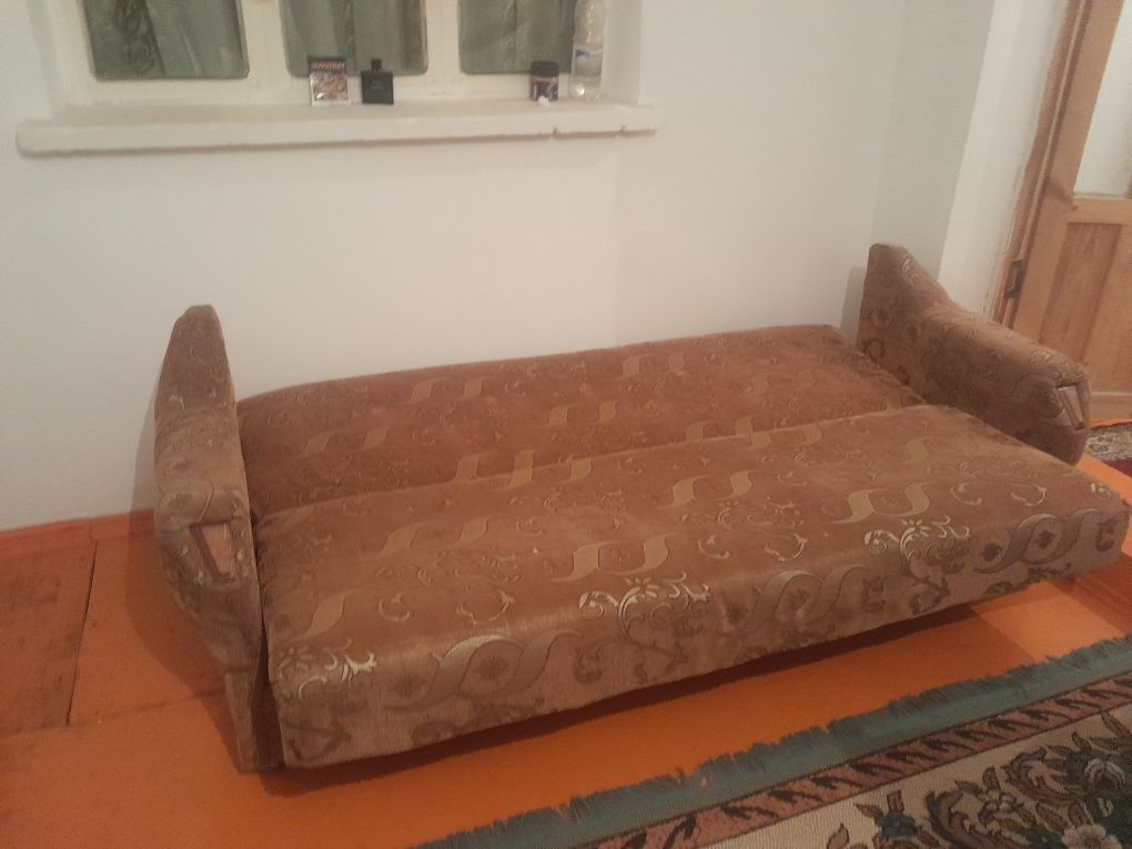 Диван для гостиная