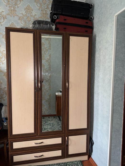 Шкаф в хорошем состоянии