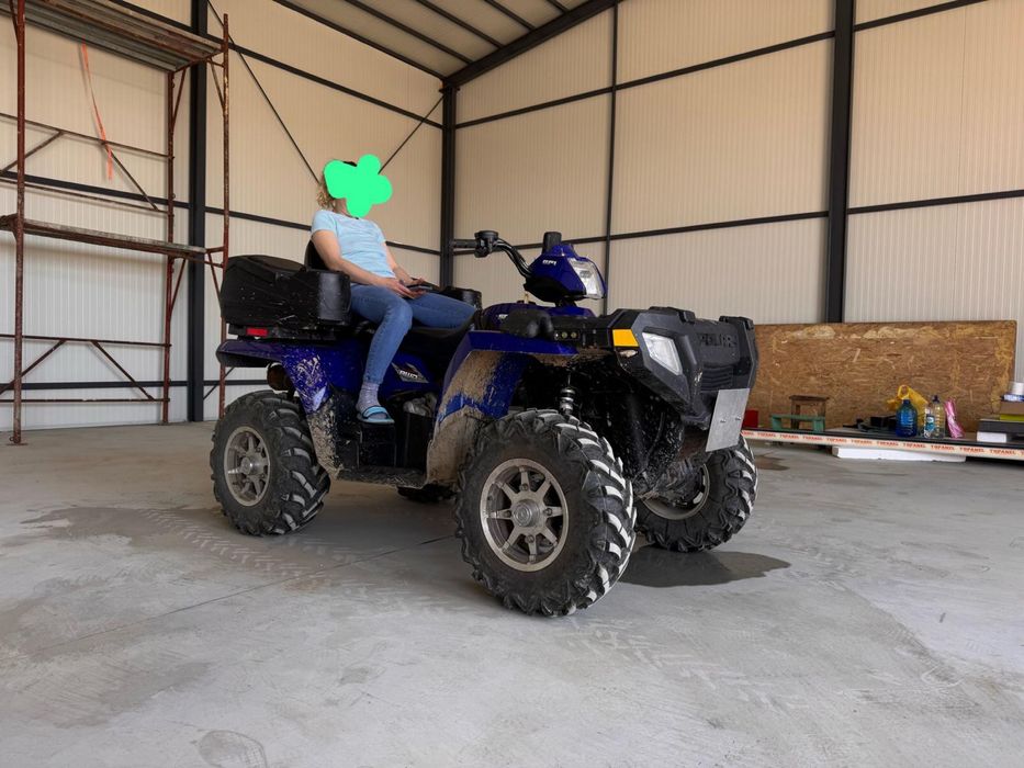 Polaris 800 EFI / 2010 / 6800km