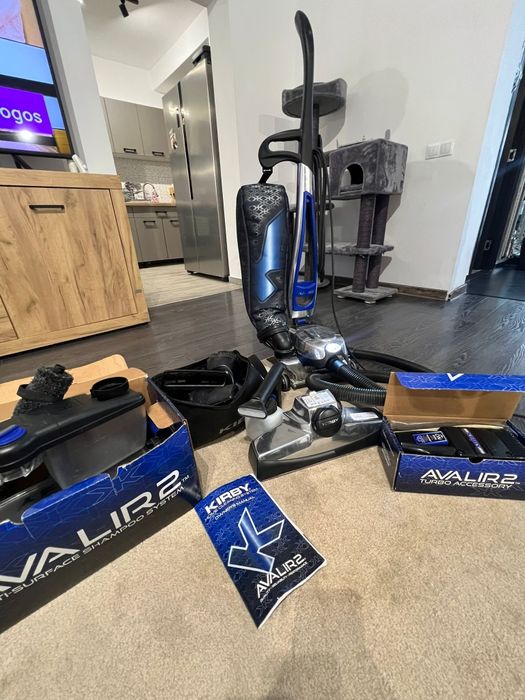 Aspirator Kirby Avalir 2 – stare foarte bună, complet!
