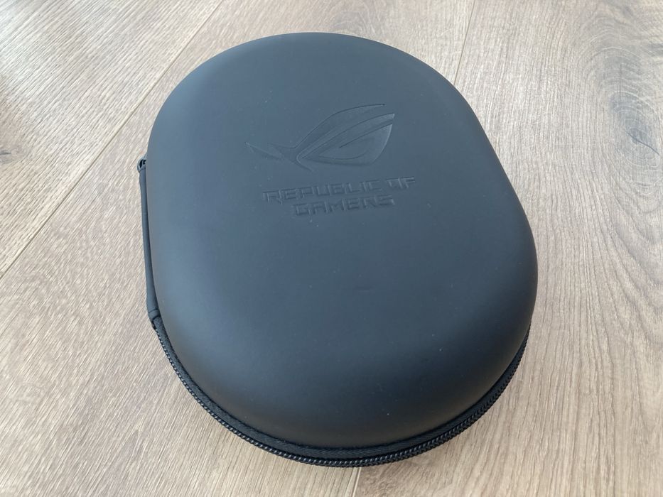 Casti Gaming Asus ROG Strix Go 2.4