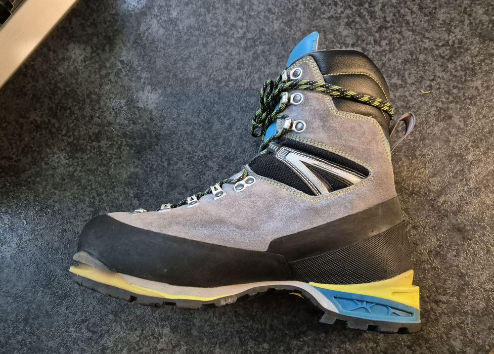 Bocanci Garmont Mountain Guide Pro GTX (nu la sportiva scarpa mammut)
