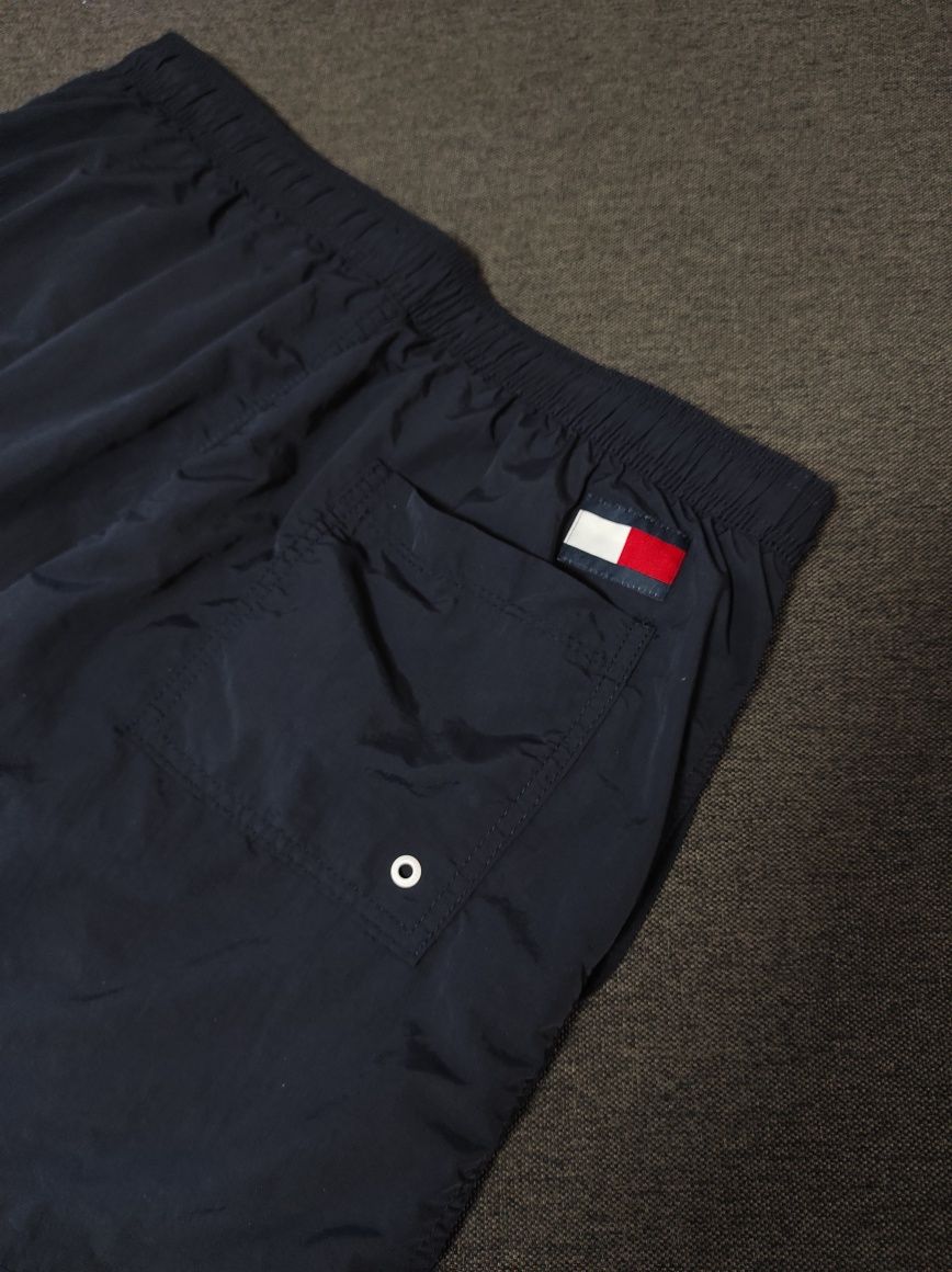 Мъжки къси панталони/бански Tommy Hilfiger (M) (Оригинал)