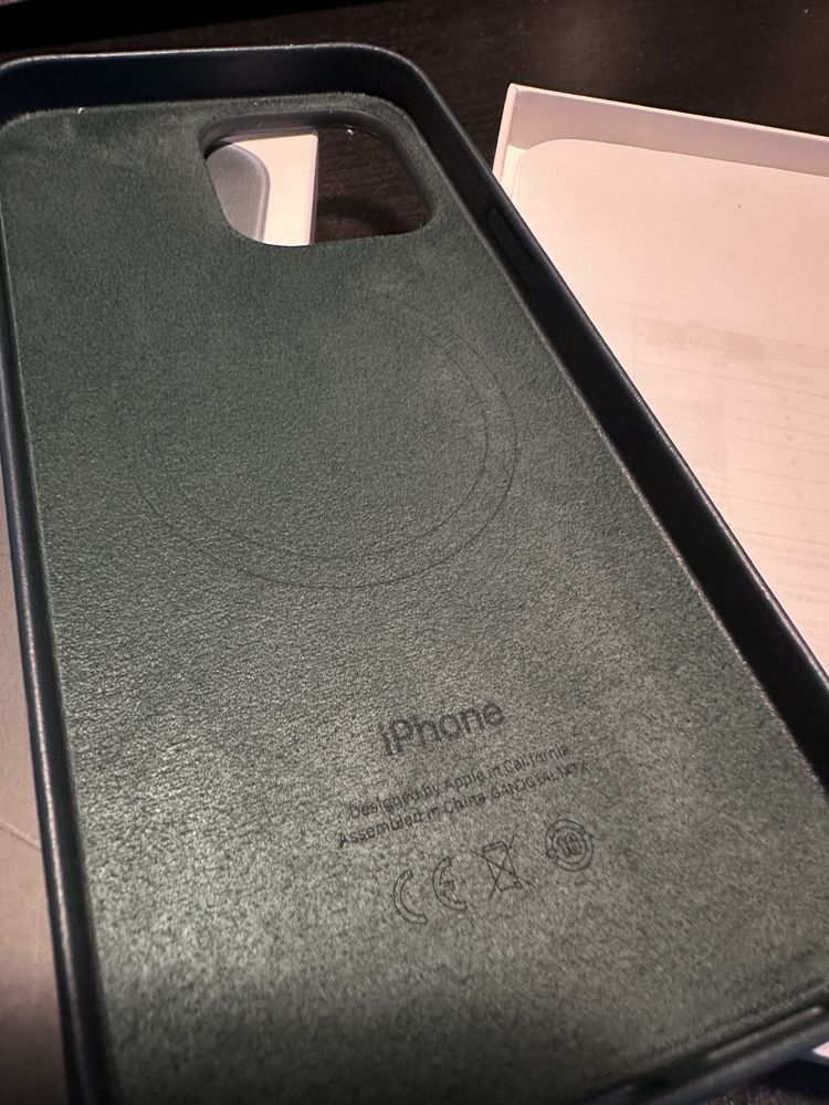 Оригинальный кожаный чехол Apple IPhone 14 pro max Forest green