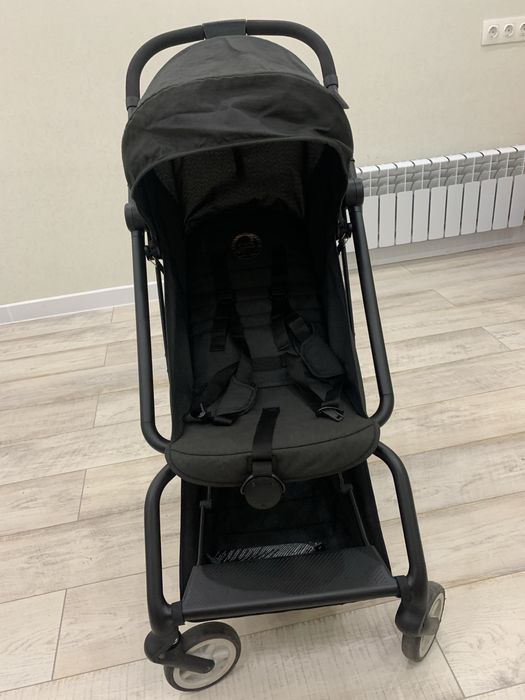 Коляска прогулочная cybex