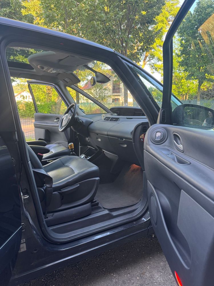 Renault Grande Espace IV Edition 25 / FULL DVD LED NAVI TRAPA