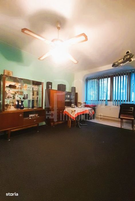 Apartament 3 camere de vanzare in Decebal-Dacia Oradea, Oradea