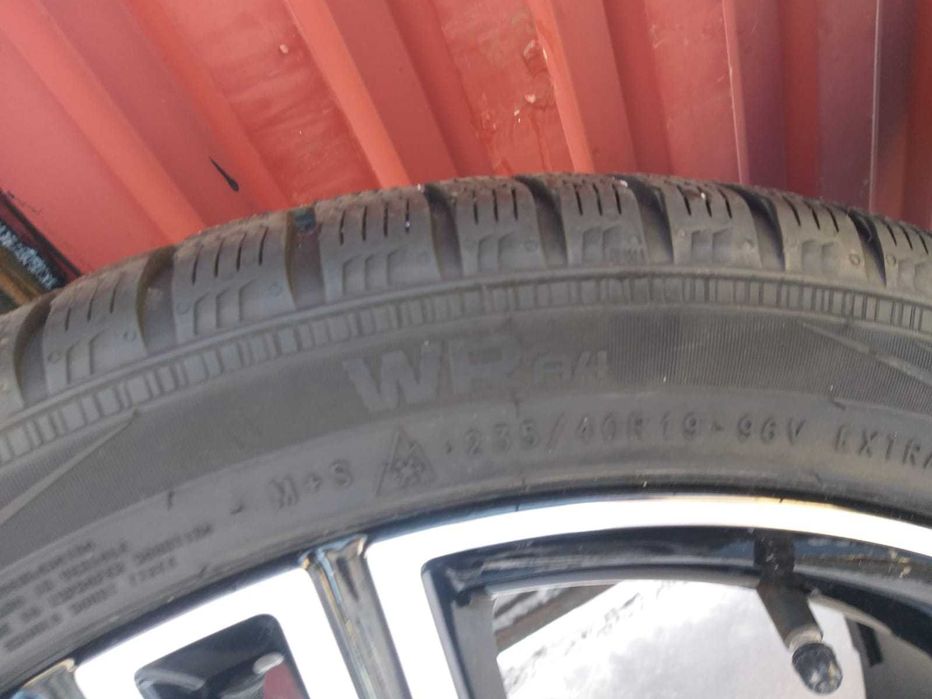 Set 4 Anvelope Iarna Nokian WR A4 235 40 R19 An 2019 ci253