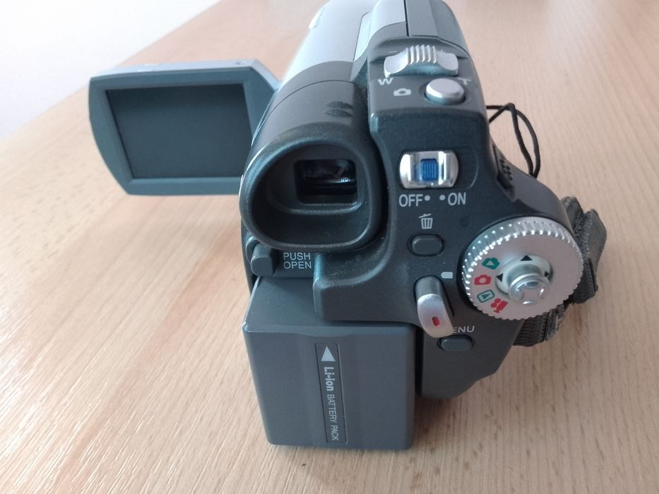 Camera video Panasonic VDR D-160