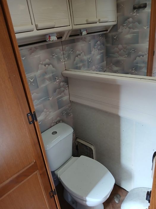 Vând rulotă hobby pentru loc fix 1989