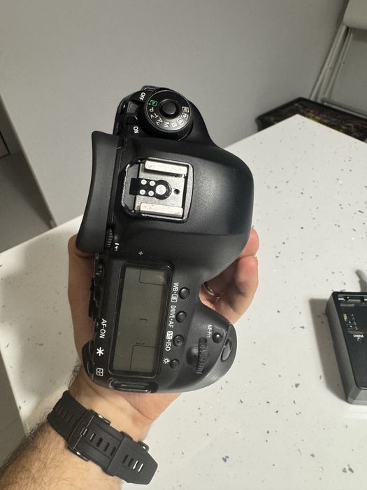 Canon 5D IV - 84k cadre