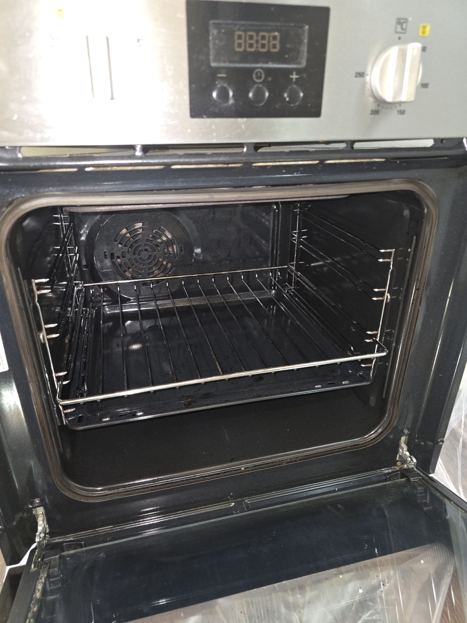 Фурна за вграждане ZANUSSI ZOB442XU