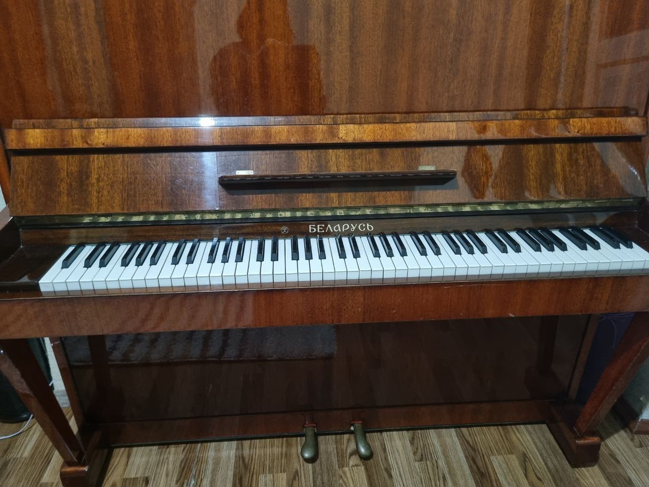 Продаю пианино Белорусь