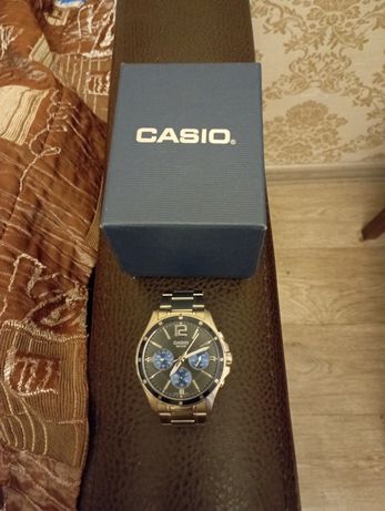 Часы Casio наручные