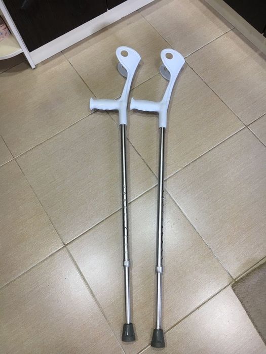 Продаются костыли