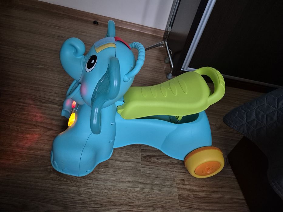 Masina pentru copii fără pedale