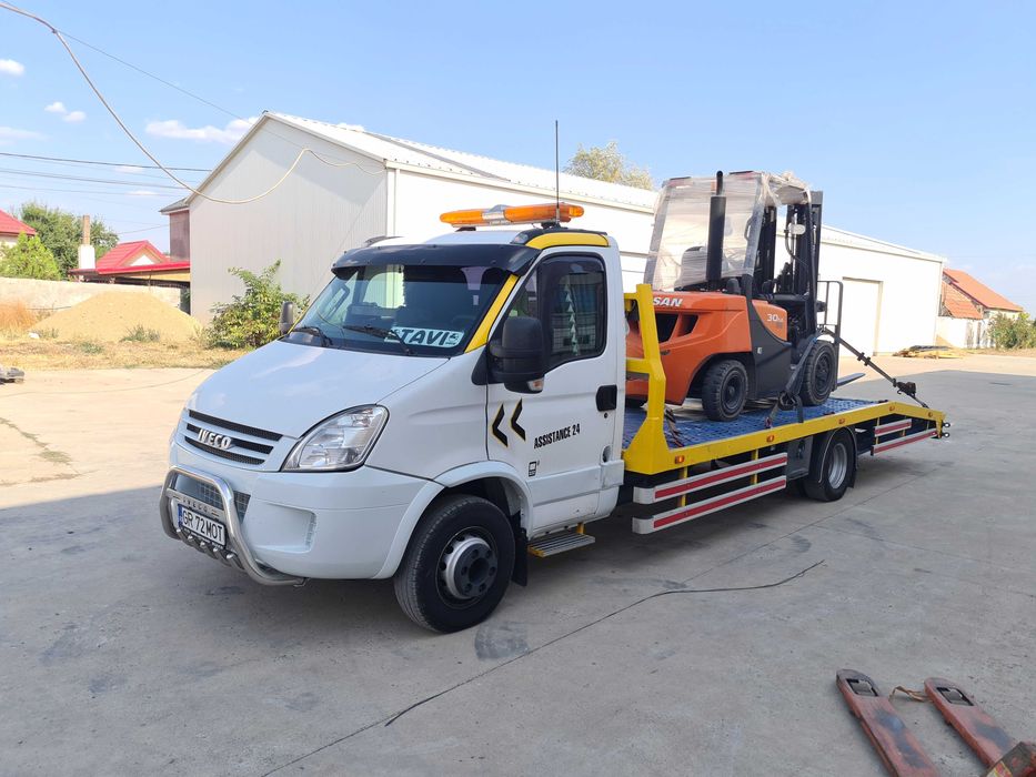 Tractari auto Transport utilaje tractor u650 manitou microbuz dube etc