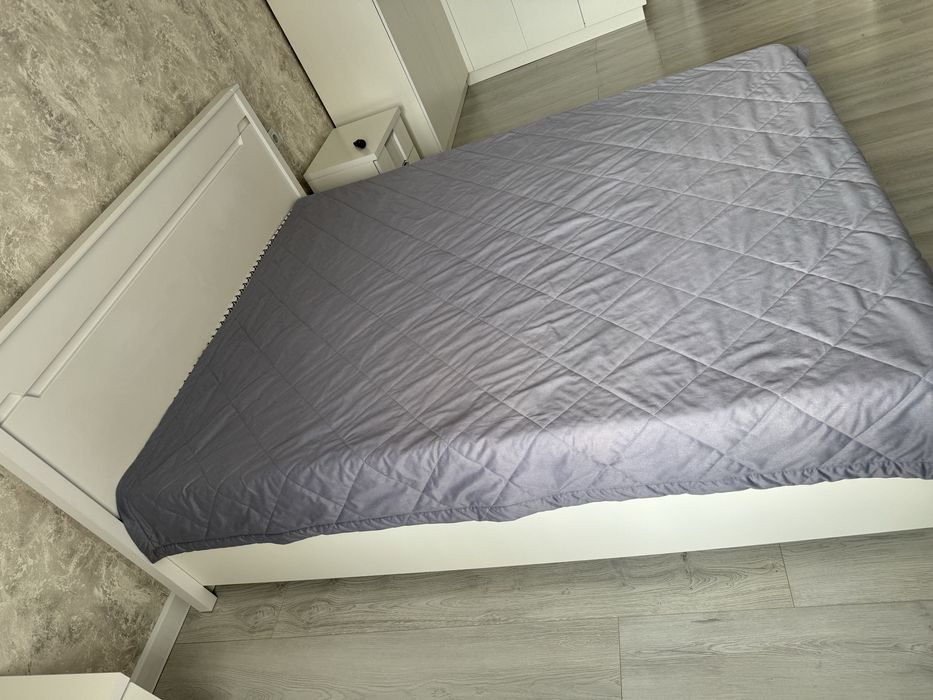 Спальный гарнитур 190х2000