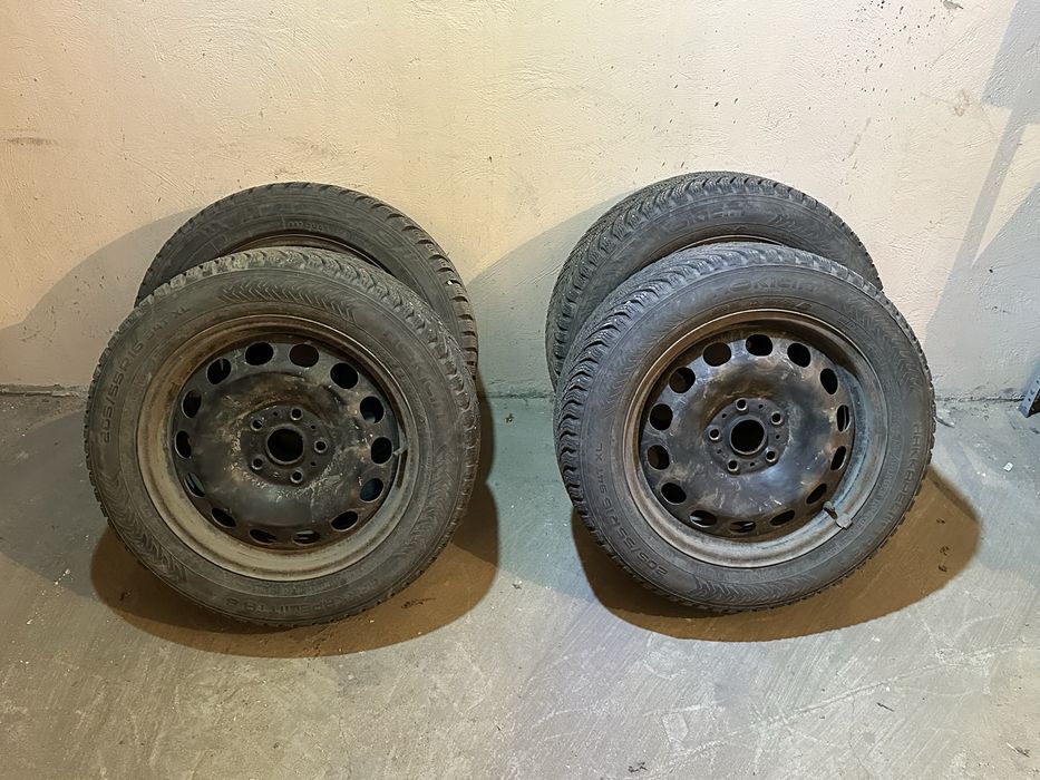 Шины на дисках Nokian Hakkapelitta 8 205/55/16