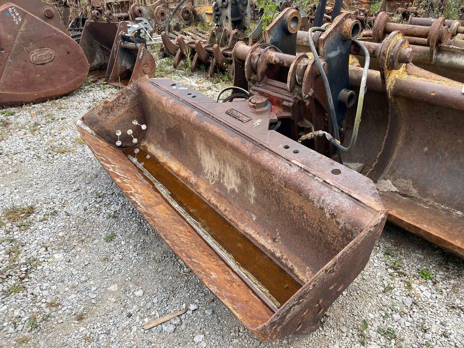 Cupa Taluz Lehnhoff Cu inclinare hidraulica pentru excavatoare de 16-20 tone