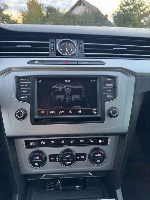 Vând Passat B8 2.0 TDI DSG