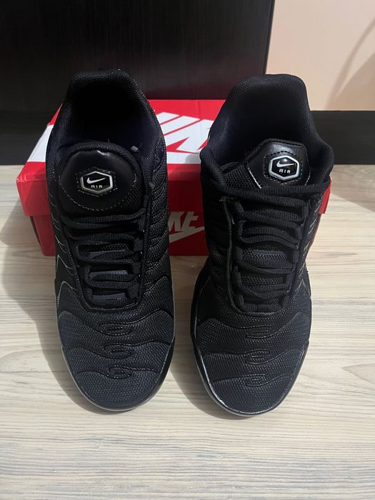 ЧИСТО НОВИ! Nike Air Max Tn