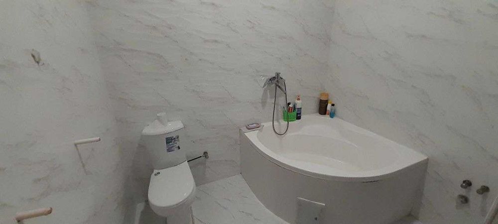 Продаётся Амир тимур махала 2.16 сот  участка. М. Улугбекского района