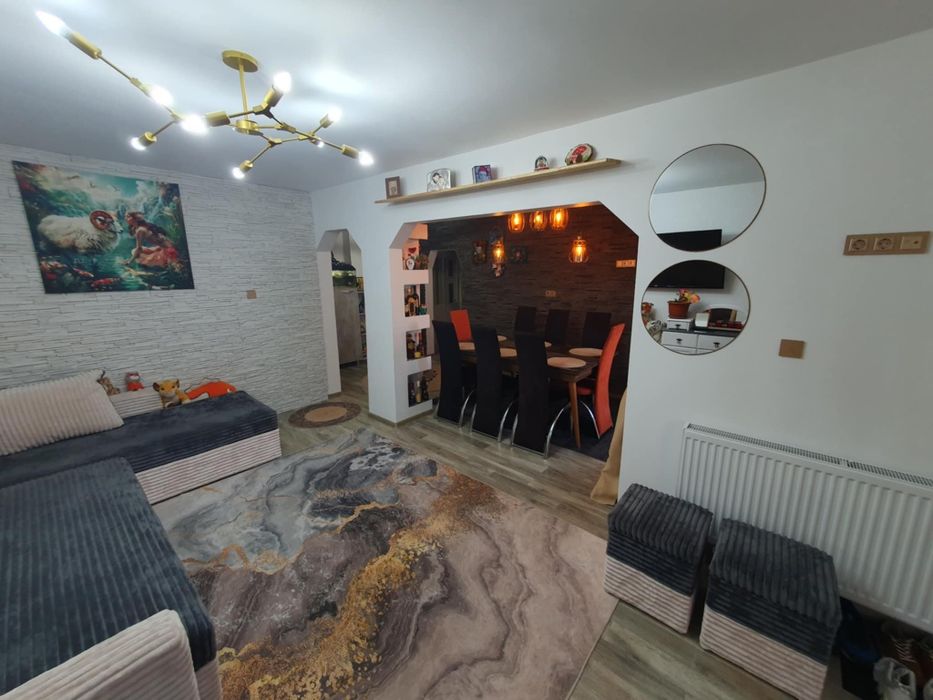 Apartament Câmpulung Grui 2 Camere Open space, Parter înalt, 2 intrări