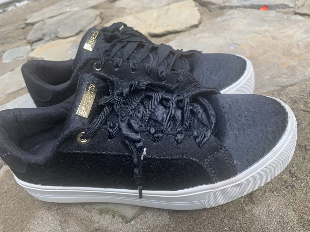 Guess обувки 38.5 и Skechers 38 номер